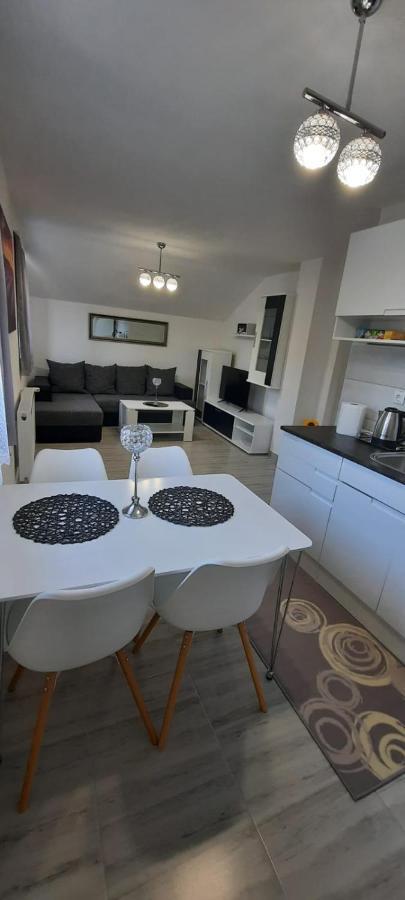 Apartman Karolina Rudanovac エクステリア 写真